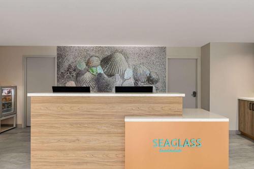 Sea Glass Beach Place, Trademark Collection by Wyndham in Fort Lauderdale, USA