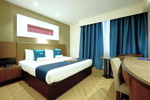 room detail thumbnail 0