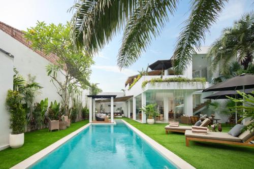 Huge Tropical 7BEDR/6BATHR POOL/Close To Beach, Bali