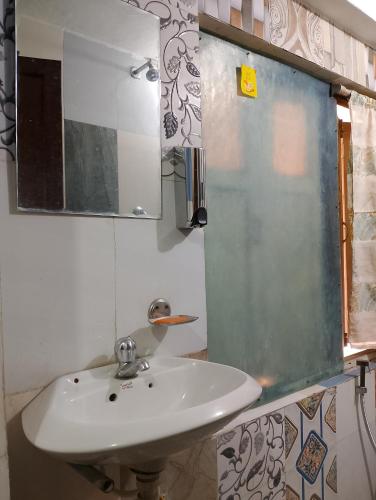 Bathroom, Laxmi Homestay with main square view in Bhaktapur