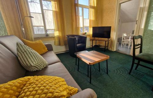 Ferienwohnung Raguse, 15081 3.4km von Logabirum entfernt