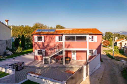 ทัศนียภาพภายนอกโรงแรม, Countryside Apartments Pius in มาร์ตินสกี