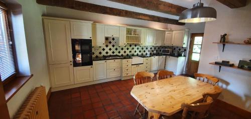 Croneybyrne Courtyard in วิคโคลว