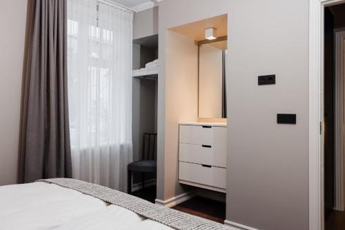Three-Bedroom Apartment image 10