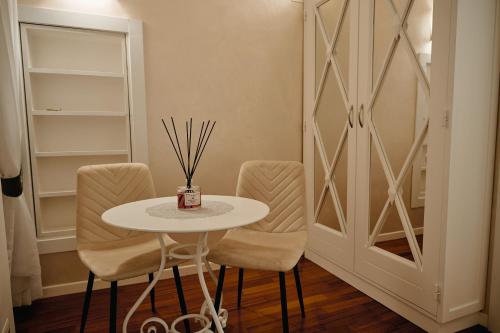 Cozy studio Parlamento - image 5