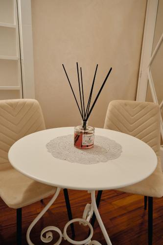 Apartment image 6