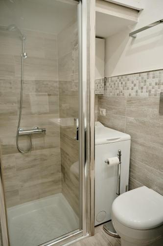 Apartment image 3