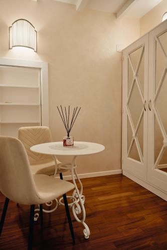 Apartment image 5