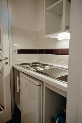 Apartment image 10