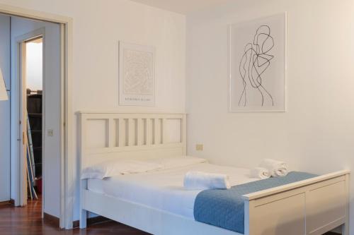 Xenia Apartments - Lovely studio in Corso Genova 10 min from Duomo, Mailand (Foto 3)