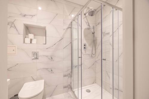 Escape in Style to Windsor with Free Parking - By Tempstay, Windsor (Foto 5)