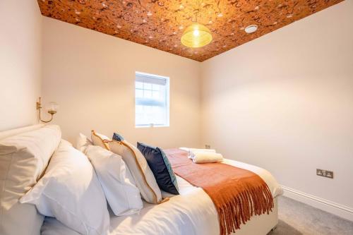 Garden Flat - 2 Bed 2 Bath - Allocated Parking - By Tempstay, Windsor (foto 10)