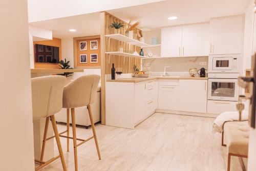 Stylish Apartments at Ruin Pub District, Budapest