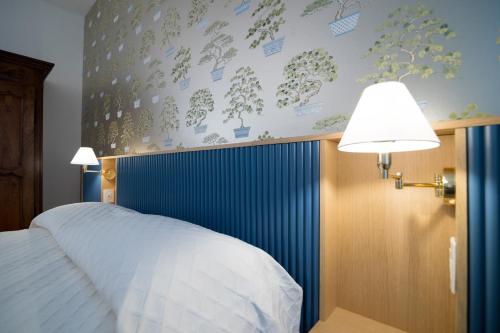 2 twin beds