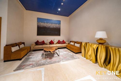 Sleek & Modern Studio in Business Bay 2 - image 9