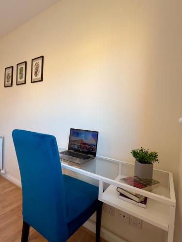 Sleek & Modern 2BR - Easy Access to City Centre, Glasgow (photo 3)