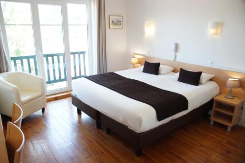 1 queen bed