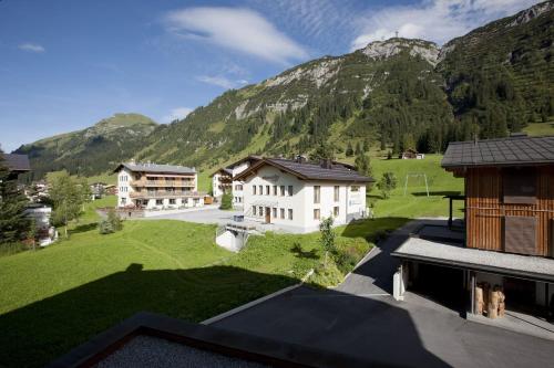 647666884 Hotel Berghof