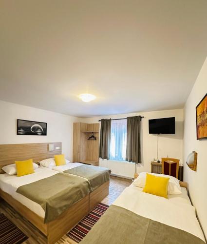 1 double bed