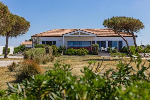 Viesnīcas āriene, Villa 180 Mer La Rochelle Ile de Ré (Villa 180 Mer La Rochelle Ile de Re) in L'Houmeau (Poitou-Charentes)