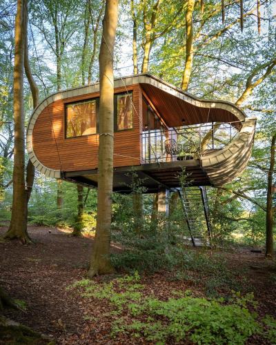 Loop - K1 Treehouses in Odenthal, Deutschland