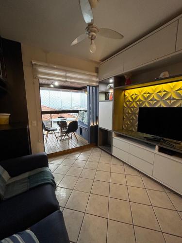 Beach, view, comfort, kids, pet and home office! in Praia Brava