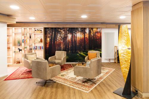 Shared lounge/TV area, Konigshof Bed and Breakfast in Konigstein im Taunus