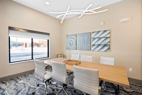 Sale per conferenze / ricevimenti, Best Western Plus Marquette Hotel & Suites in Marquette (MI)