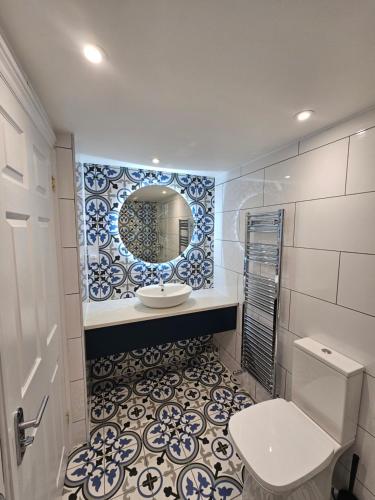 St George's Hotel - image 2