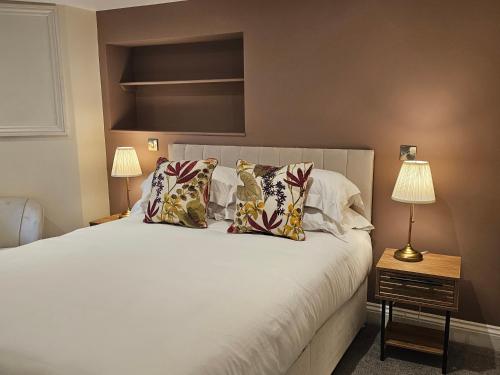 St George's Hotel - image 11