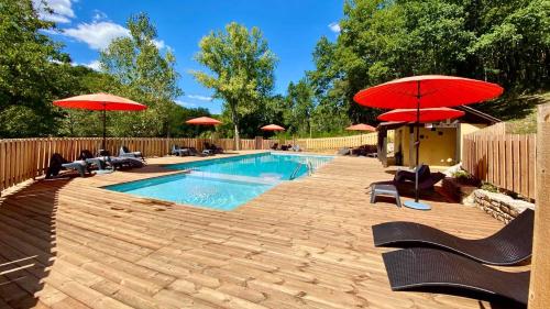 3 bedrooms, 6 beds