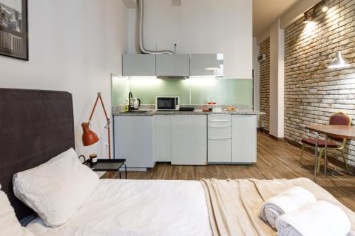 Golden Apartments Wroclaw- Cozy Studio - City Center&K27, Breslau (Foto 7)