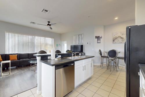 Davenport Dream near Ridgewood Lakes Golf & Country Club