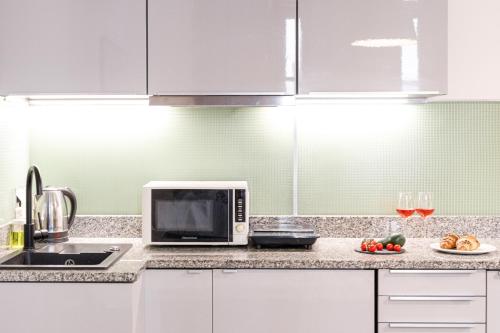 Golden Apartments Wroclaw- Cozy Studio - City Center&K27, Breslau (Foto 8)