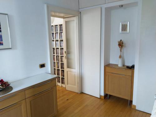 Beautiful and spacious two-room apartment, Milano (foto 8)