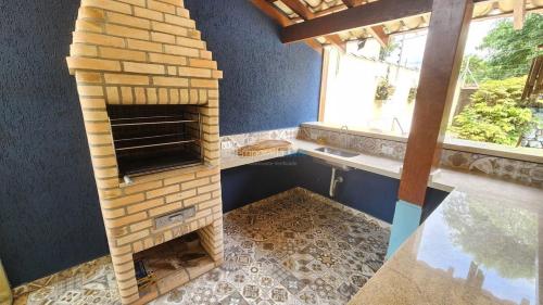 Casa 4 suites A/C Piscina, churrasqueira, Praia da enseada in ชารดิง วีร์จิเนีย