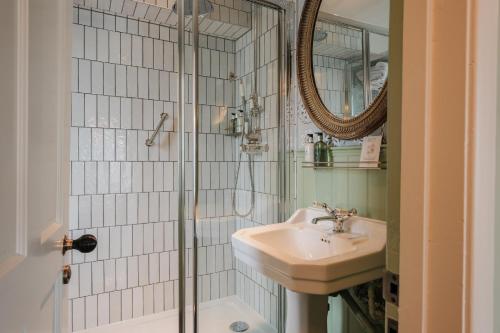 The Manor House Hotel - image 10