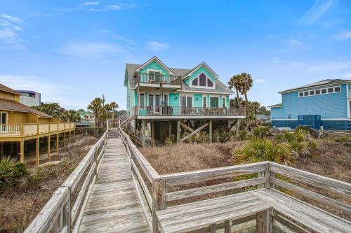 The Lighthouse Keeper in Folly Beach, USA