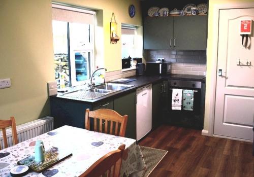 Kitchen, Heather Cottage Doolin in Coogyulla