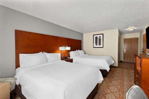 Holiday Inn Express Fremont Angola Area an IHG Hotel - image 6