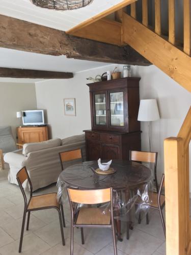 Iekārtas, charmant gite LE PETIT LOGIS in Monsaguel