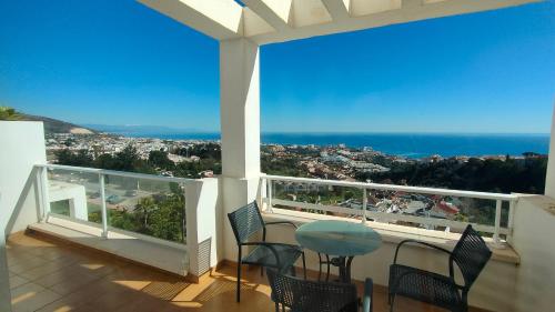 Spacious apartment with a great view, Benalmádena (foto 8)