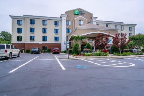 홀리데이 인 익스프레스 & 스위트 로어노크 래피즈 SE 바이 IHG - 숙소 외관