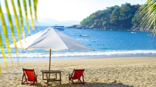647729436 Holiday Inn Express Manzanillo by IHG