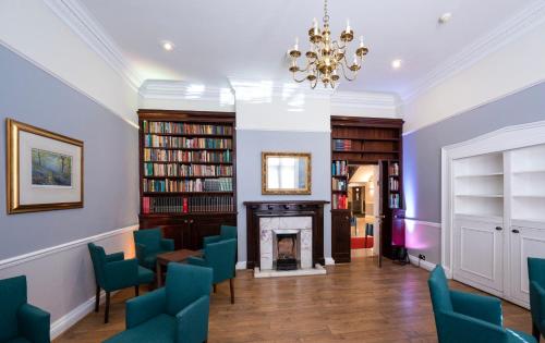 Szórakozási lehetőségek, Ardencote in Claverdon