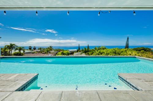 Panoramic Ocean View Home with Pool by Kona PhiLong