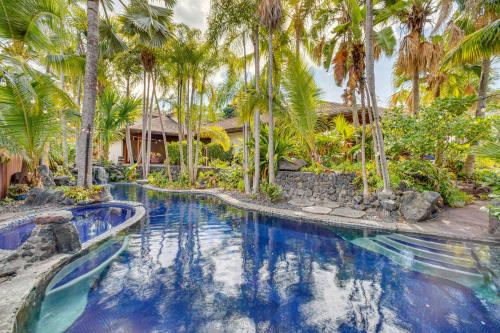 Resort-Style Home on Keauhou Bay Great for Groups