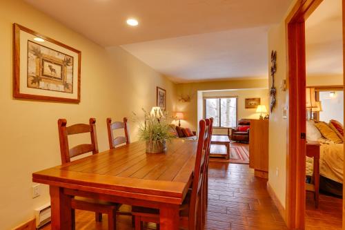 Vail Condo with Hot Tub Access 1 Mi to Skiing! - main image