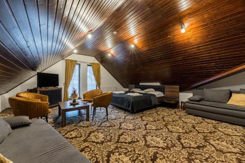 1 double bed, 1 sofa bed