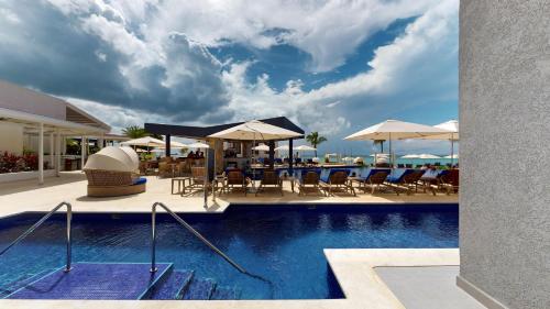 Royalton CHIC Antigua, An Autograph Collection All-Inclusive Resort - Adults Only